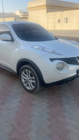 2014 نيسان جوك