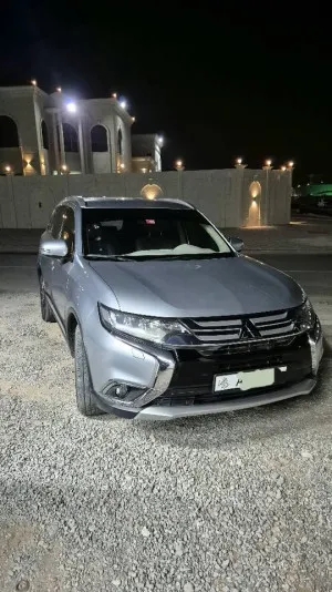 2016 Mitsubishi Outlander in dubai