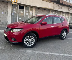2015 نيسان اكس تريل