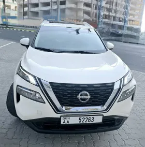 2023 نيسان روج