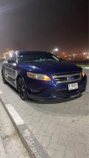 2012 Ford Taurus in dubai