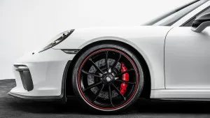2018 Porsche 911 Carrera