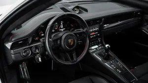 2018 Porsche 911 Carrera
