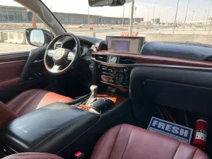 2017 Lexus LX 570