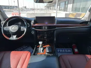 2017 Lexus LX 570