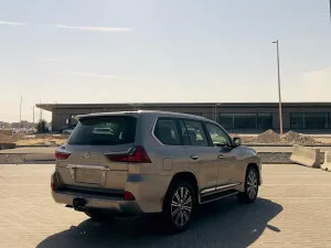 2017 Lexus LX 570