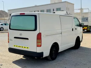 2010 Toyota Hiace
