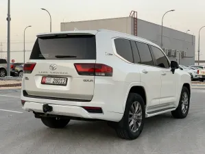 2022 Toyota Land Cruiser