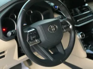 2022 Toyota Land Cruiser
