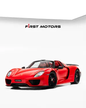 2015 بورش 918 سبايدر in dubai
