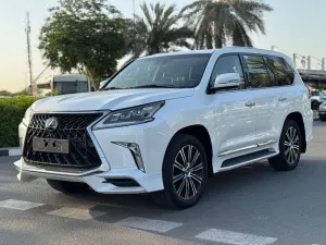 2019 لكزس أل أكس ٥٧٠ in dubai