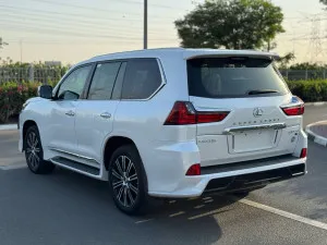 2019 Lexus LX 570