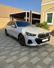 2024 بي أم دابليو الفئة - 5  in dubai