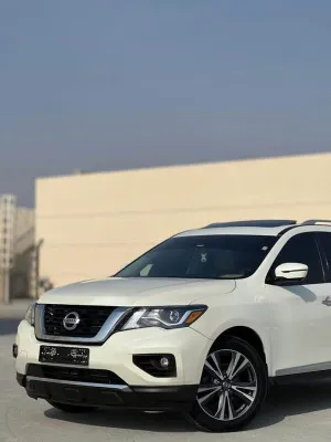 2017 نيسان باثفايندر 