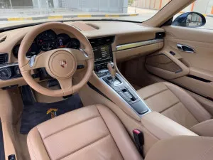 2014 بورش 911 كاريرا