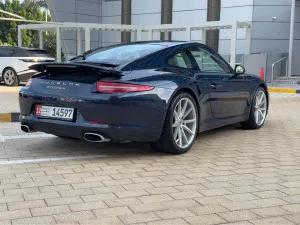 2014 بورش 911 كاريرا