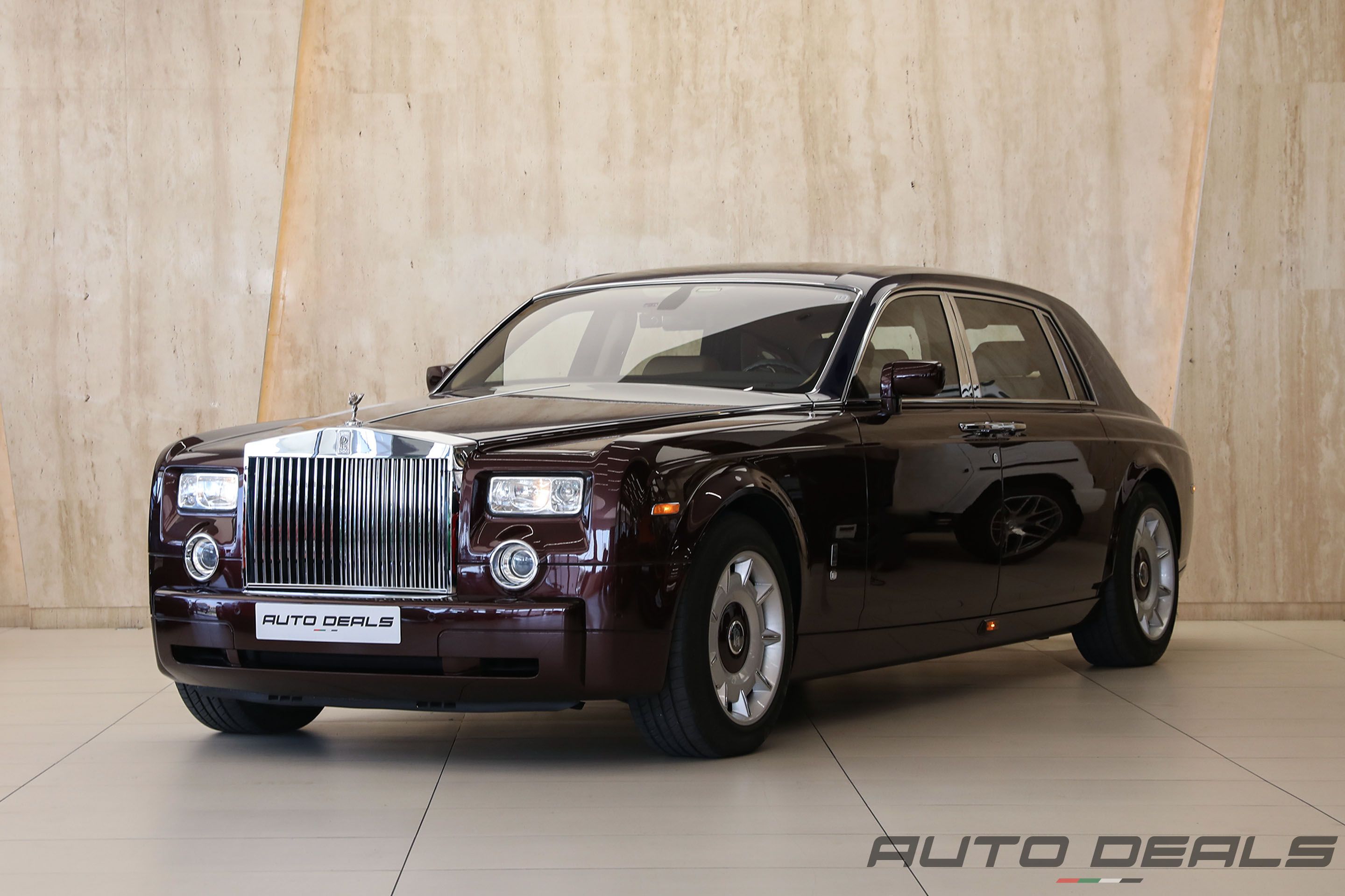 Rolls Royce Phantom | 2006 - Low Mileage - Top Tier Luxurious Sedan - Excellent Condition | 6.8L V12