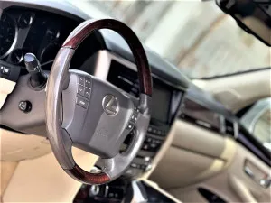 2015 Lexus LX 570
