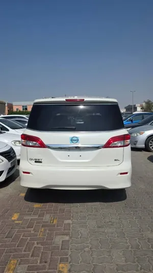 2011 نيسان كويست