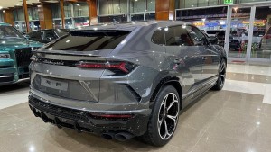 2022 Lamborghini URUS