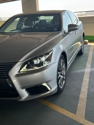 2015 Lexus LS 460 in dubai