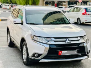 2017 Mitsubishi Outlander in dubai