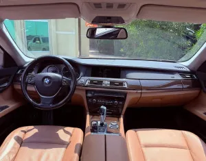 2010 BMW 7-Series
