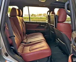 2021 Lexus LX 570