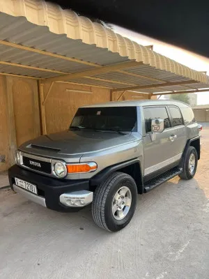 2010 Toyota FJ Cruiser in dubai