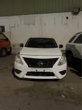 2017 نيسان صني in dubai