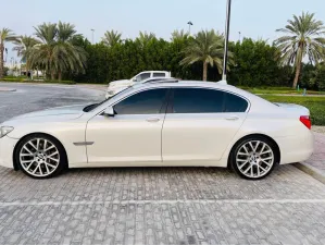2011 BMW 7-Series