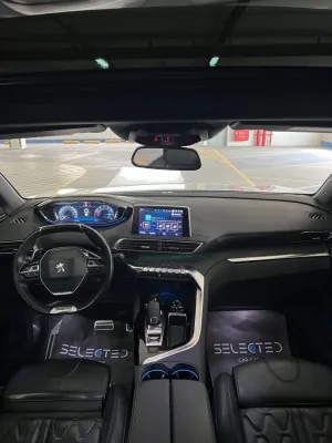 2020 Peugeot 3008