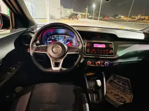 2019 نيسان كيكس
