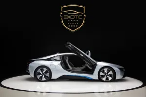 2015 BMW i8
