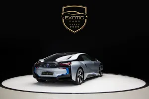 2015 BMW i8