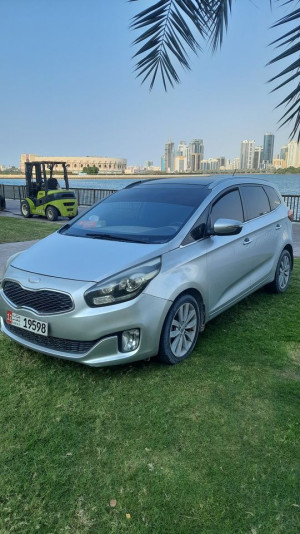 2014 Kia Carens