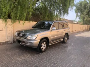 2004 تويوتا لاند كروزر