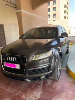 2008 Audi Q7 in dubai