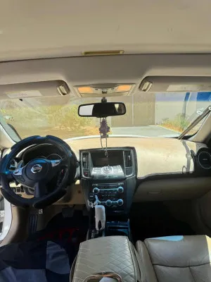 2010 Nissan Maxima
