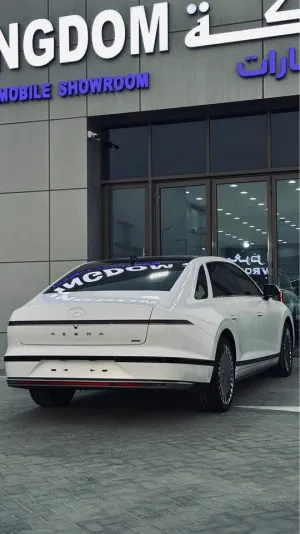 2024 Hyundai Azera