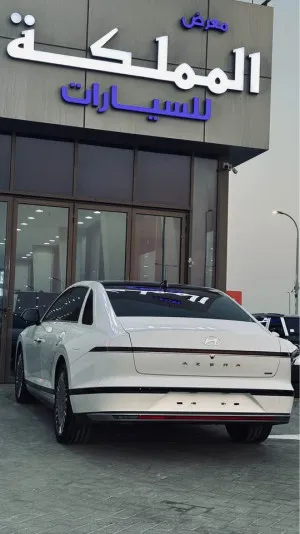 2024 Hyundai Azera