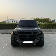 2023 لاند روفر ديفندر in dubai