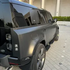 2023 لاند روفر ديفندر