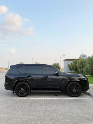 2024 لكزس ال اكس ٦٠٠