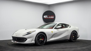 2019 Ferrari 812 Superfast