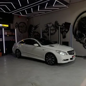 2010 Mercedes-Benz E-Class in dubai