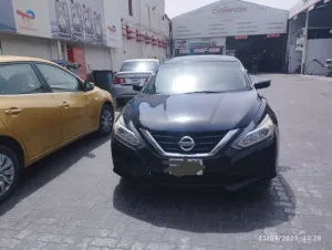 2017 Nissan Altima in dubai
