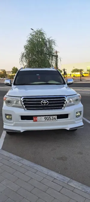 2009 Toyota Land Cruiser in dubai