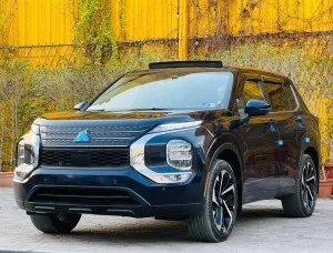 2022 Mitsubishi Outlander in dubai