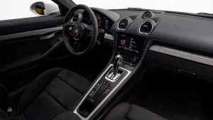 2021 Porsche Cayman